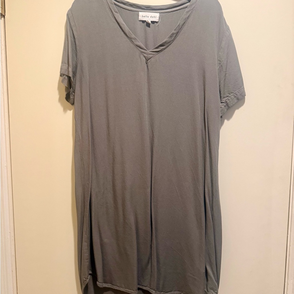 Bella Dahl Soft Gray Short Sleeve Top